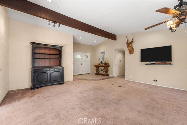 Detail Gallery Image 5 of 38 For 43732 Countryside Dr, Lancaster,  CA 93536 - 3 Beds | 2 Baths