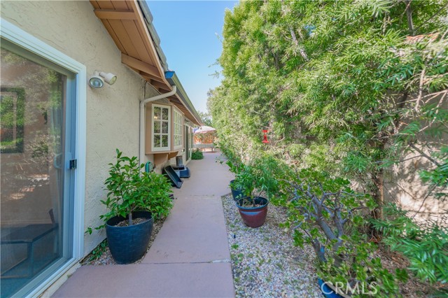 Detail Gallery Image 34 of 38 For 33 Sandpiper, Irvine,  CA 92604 - 4 Beds | 2 Baths