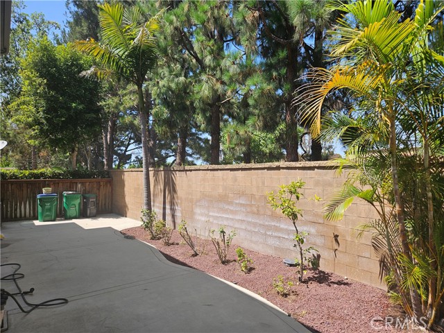 Detail Gallery Image 22 of 23 For 28 Danbury Ln, Irvine,  CA 92618 - 3 Beds | 2/1 Baths