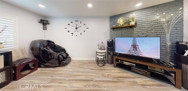 Detail Gallery Image 6 of 38 For 740 N Fairhaven, Anaheim,  CA 92801 - 2 Beds | 1/1 Baths