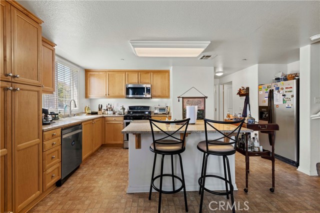 Detail Gallery Image 9 of 28 For 3011 Moss Landing Bld, Oxnard,  CA 93036 - 3 Beds | 2/1 Baths