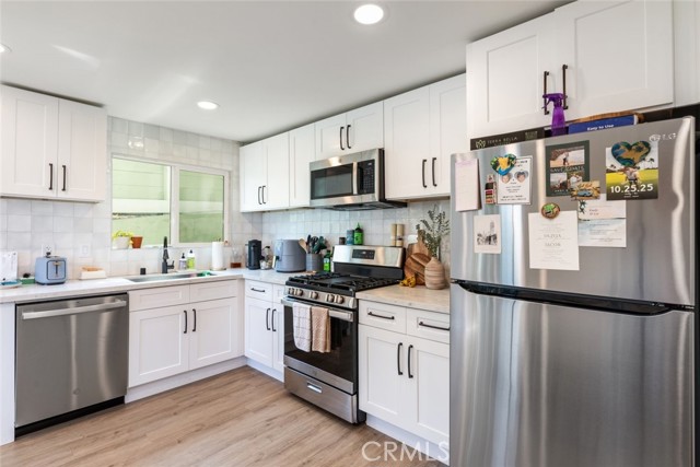 1320 Bush Street, San Diego CA: https://media.crmls.org/medias/942c075a-8670-46d8-bbd7-1cb800659d5a.jpg