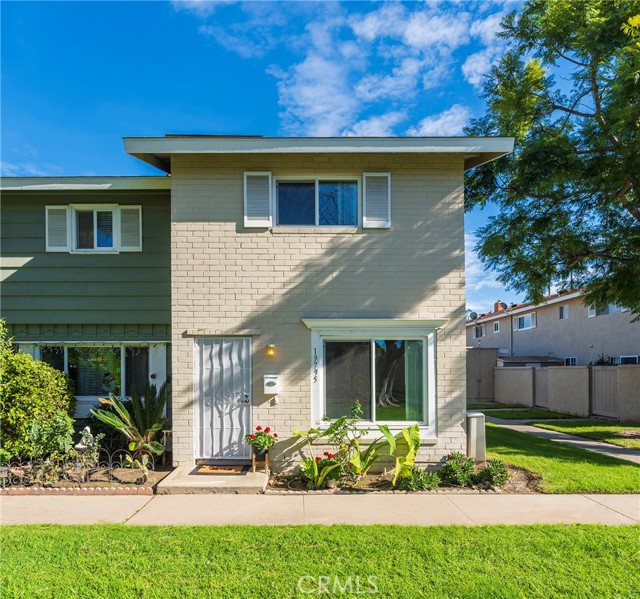 MLS# OC24000901