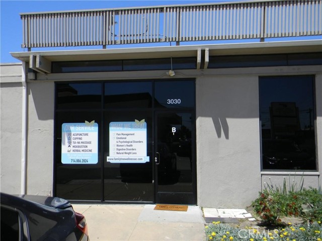3030 W BALL RD, Anaheim, California 92804, ,Commercial Lease,For Rent,3030 W BALL RD,CRDW25008976
