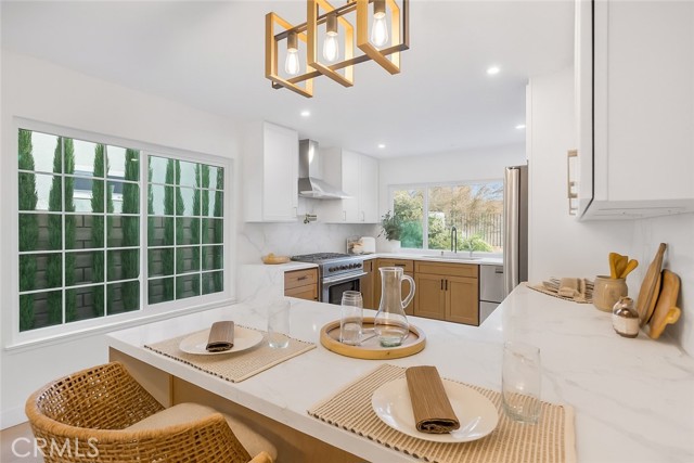 Detail Gallery Image 8 of 41 For 21952 Esplendor, Mission Viejo,  CA 92691 - 4 Beds | 2 Baths