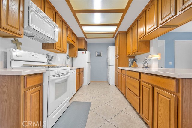 Detail Gallery Image 19 of 45 For 16970 Marygold Ave #70,  Fontana,  CA 92335 - 2 Beds | 2 Baths