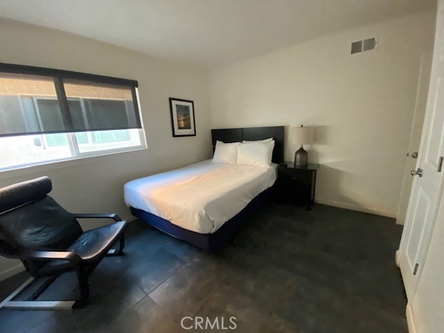 4704 Seashore Drive, Newport Beach CA: https://media.crmls.org/medias/942ea590-fd3d-4a77-b6e0-db8e84534d3a.jpg