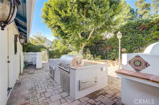 27 Misty Acres Road, Rolling Hills Estates, California 90274, 4 Bedrooms Bedrooms, ,3 BathroomsBathrooms,Residential,Sold,Misty Acres,SB21246271
