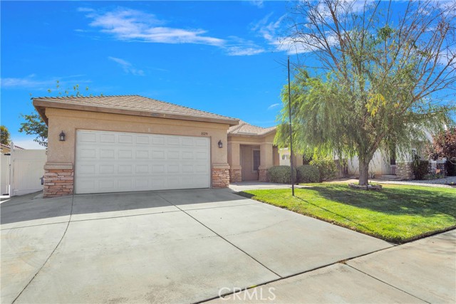 Detail Gallery Image 4 of 38 For 13279 Sundance Cir, Victorville,  CA 92392 - 4 Beds | 2 Baths