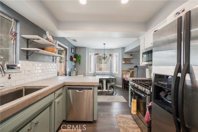 Detail Gallery Image 11 of 27 For 112 E Tefft St #B,  Nipomo,  CA 93444 - 2 Beds | 1/1 Baths