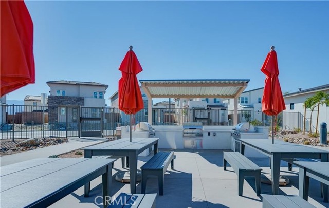 75138 Aldrich, Palm Desert CA: https://media.crmls.org/medias/9430d8e5-1cc9-419e-a148-6f85e6d37733.jpg