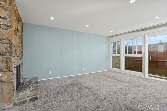 Detail Gallery Image 7 of 29 For 5545 Tuxedo, Los Angeles,  CA 90068 - 3 Beds | 2 Baths