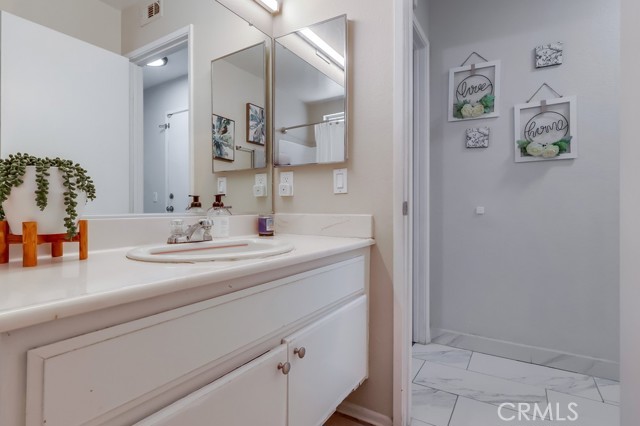 2846 Nandina Drive, Palmdale CA: https://media.crmls.org/medias/94310499-6693-4b7d-8f59-9a09254054c3.jpg