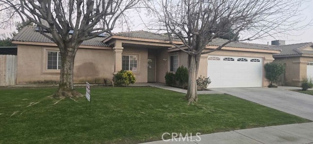 Detail Gallery Image 2 of 6 For 603 Calle Del Sol, Bakersfield,  CA 93307 - 4 Beds | 2 Baths