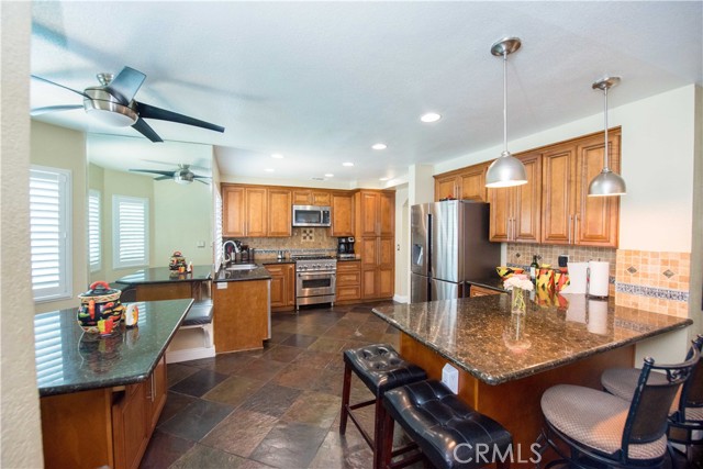 Detail Gallery Image 20 of 73 For 2531 Independence Way, Corona,  CA 92882 - 4 Beds | 3 Baths
