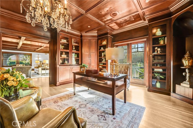 1215 Wentworth, Pasadena CA: https://media.crmls.org/medias/9433b104-7d01-42d2-95a6-b70a75925d45.jpg