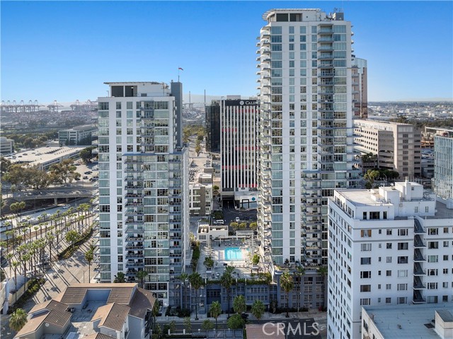 400 W Ocean Boulevard, Long Beach CA: https://media.crmls.org/medias/9433c09f-a823-40ae-b2ec-ca976841e2f5.jpg