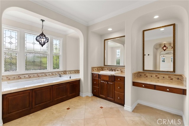 27502 Paseo Boveda, San Juan Capistrano CA: https://media.crmls.org/medias/94340690-4d74-4eb2-a0d0-818ac143f6b7.jpg