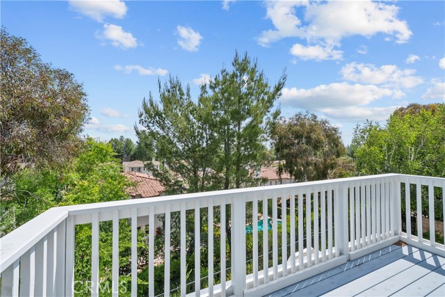 26814 Fairlain Drive, Valencia CA: https://media.crmls.org/medias/94351c20-987d-4716-8828-9d1ff20e5961.jpg