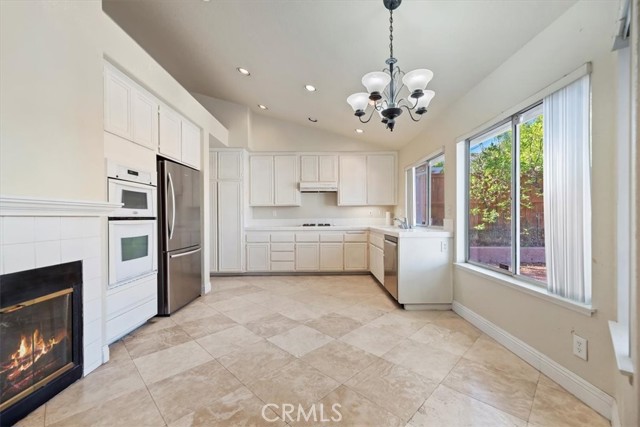 Detail Gallery Image 22 of 54 For 10049 Cartagena, Moreno Valley,  CA 92557 - 4 Beds | 2 Baths