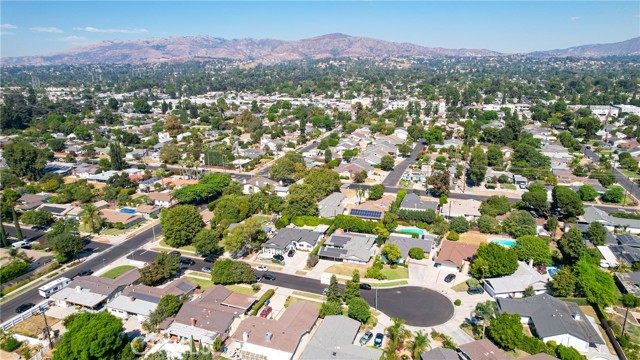 Detail Gallery Image 26 of 31 For 17431 Minnehaha St, Granada Hills,  CA 91344 - 5 Beds | 3 Baths