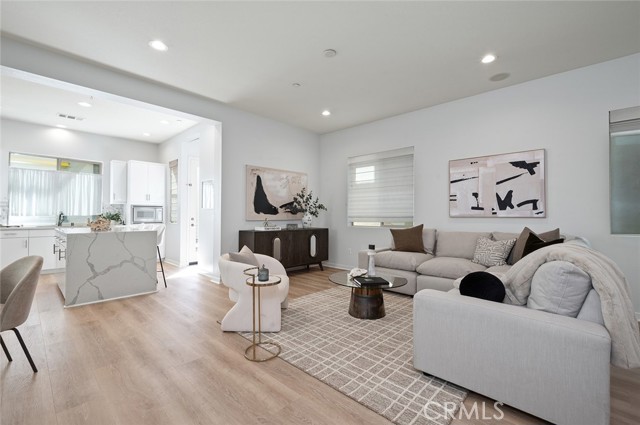 Detail Gallery Image 14 of 56 For 1807 Coastal Way, Costa Mesa,  CA 92627 - 2 Beds | 2/2 Baths