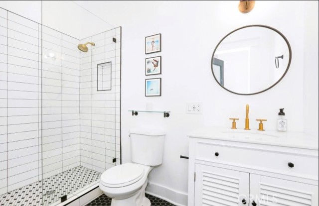 Detail Gallery Image 7 of 13 For 210 E High Ave, Redlands,  CA 92374 - 1 Beds | 1 Baths