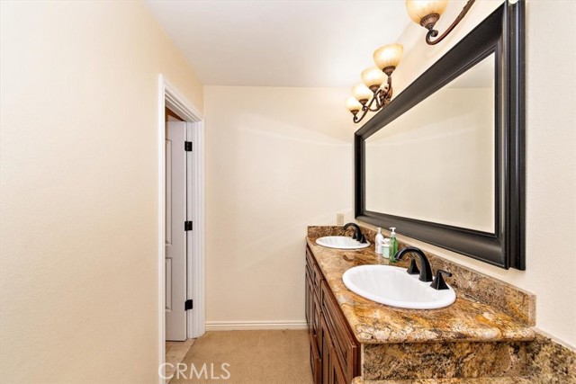 Detail Gallery Image 15 of 26 For 5927 Armaga Spring Rd #E,  Rancho Palos Verdes,  CA 90275 - 2 Beds | 2 Baths