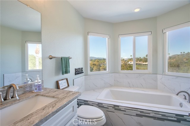 Detail Gallery Image 39 of 57 For 40581 via Amapola, Murrieta,  CA 92562 - 3 Beds | 2/1 Baths