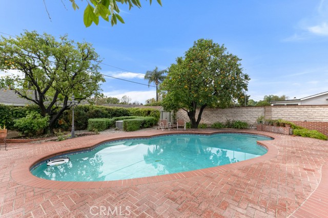 Detail Gallery Image 36 of 42 For 17716 Nordhoff St, Northridge,  CA 91325 - 4 Beds | 2 Baths