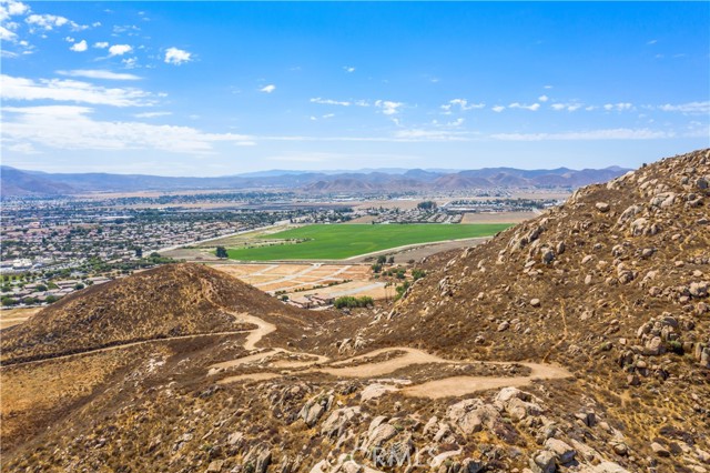 0 Cox Mountain, Hemet, California 92545, ,Land,For Sale,0 Cox Mountain,CRSW23037970