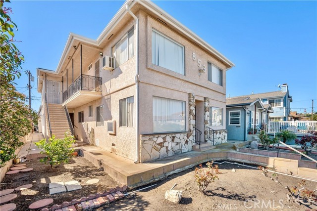 Detail Gallery Image 4 of 19 For 853 W 23rd St #2,  San Pedro,  CA 90731 - 2 Beds | 1 Baths