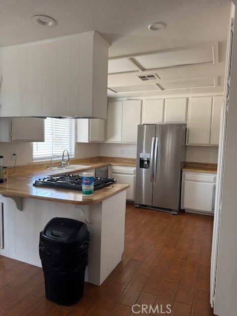 Detail Gallery Image 6 of 19 For 12960 El Rio Road, Victorville,  CA 92392 - 3 Beds | 2 Baths