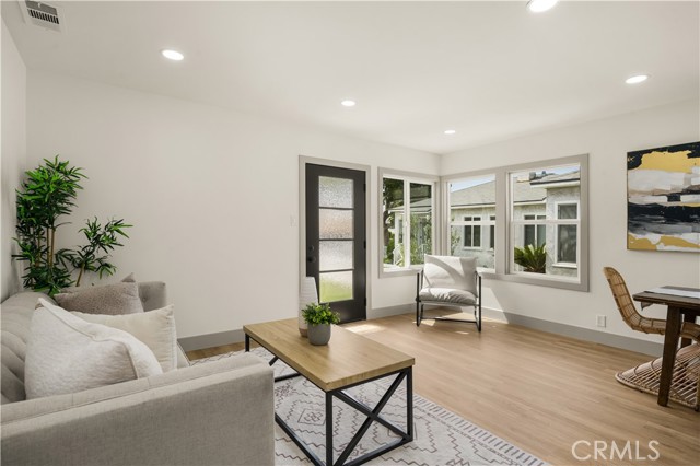 Detail Gallery Image 45 of 65 For 2510 Termino Ave, Long Beach,  CA 90815 - – Beds | – Baths