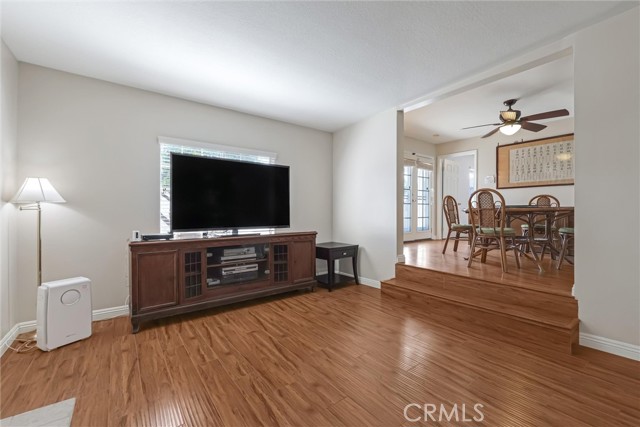 8512 Belford Avenue, Los Angeles CA: https://media.crmls.org/medias/943a17ab-f5c6-4c46-8fb3-be4889ce41c0.jpg