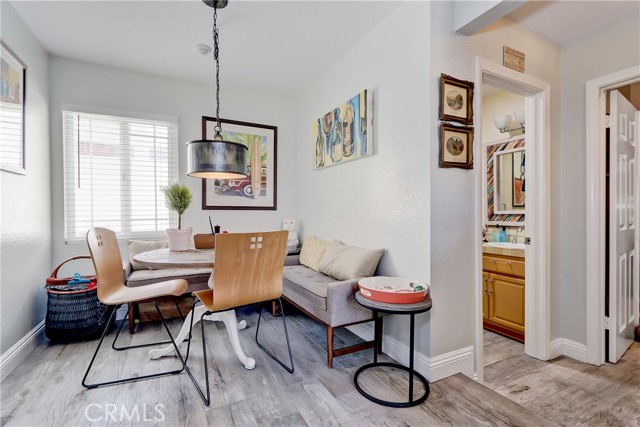 Detail Gallery Image 5 of 30 For 425 S Catalina #2,  Redondo Beach,  CA 90277 - 3 Beds | 3 Baths