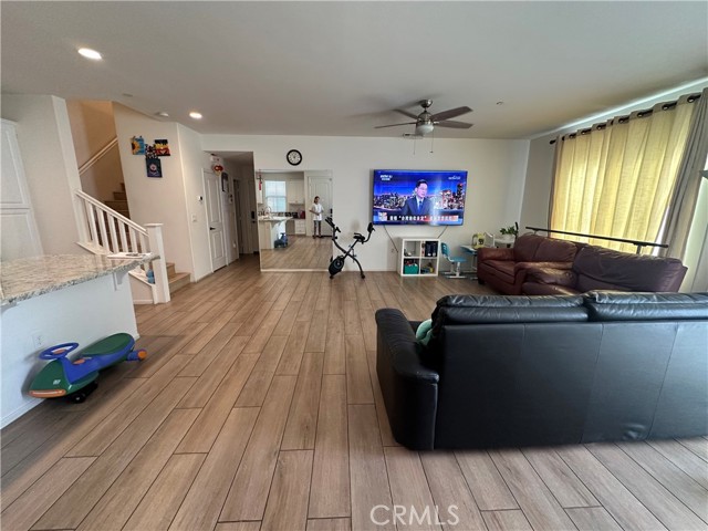 Detail Gallery Image 3 of 15 For 3410 E Santa Clara Paseo Unit 6, Ontario,  CA 91761 - 3 Beds | 2/1 Baths