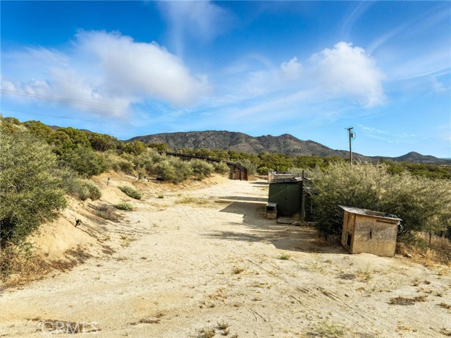 Image 13 of 21 For 53870 Bowers Rd
