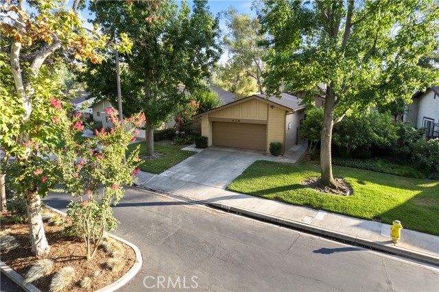 Detail Gallery Image 2 of 45 For 628 via La Paloma, Riverside,  CA 92507 - 2 Beds | 2 Baths