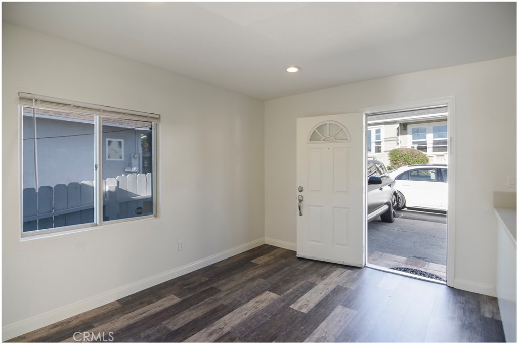 MLS #OC25246159 image #8