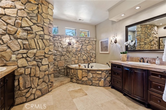 Detail Gallery Image 34 of 75 For 6360 Navarette, Atascadero,  CA 93422 - 4 Beds | 4 Baths