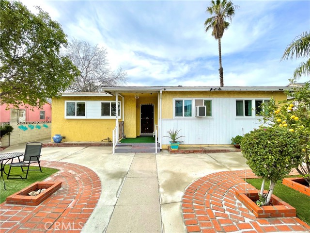 MLS# DW23008154