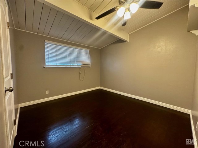 Detail Gallery Image 18 of 22 For 9 Dunlap, Bakersfield,  CA 93309 - 4 Beds | 2 Baths