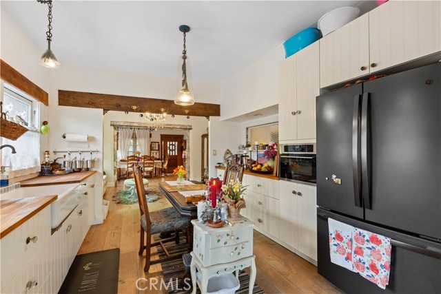 Detail Gallery Image 12 of 24 For 2243 Terrace Heights Ave, Los Angeles,  CA 90023 - 2 Beds | 1/1 Baths