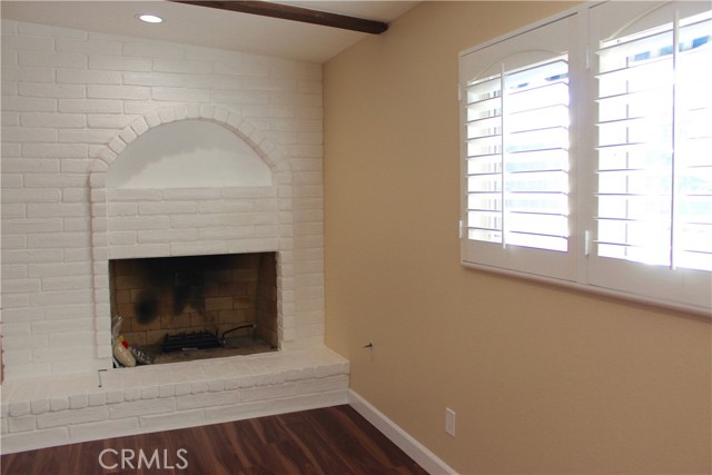 Detail Gallery Image 7 of 33 For 1556 23rd St, Manhattan Beach,  CA 90266 - 3 Beds | 2 Baths