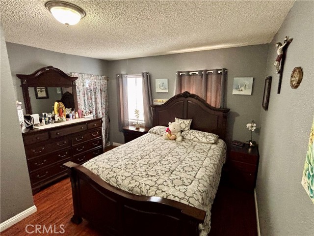 Detail Gallery Image 11 of 23 For 16739 Upland, Fontana,  CA 92335 - 3 Beds | 1/1 Baths