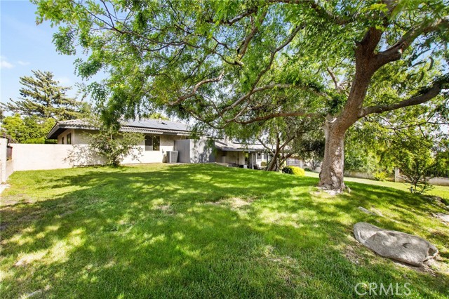 Detail Gallery Image 2 of 45 For 5404 Ridgeview Ave, Rancho Cucamonga,  CA 91737 - 4 Beds | 2/1 Baths