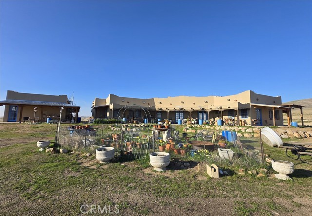 6002 General Beale Road, Arvin CA: https://media.crmls.org/medias/94442525-babd-45c4-9ba3-e75e5870fb62.jpg