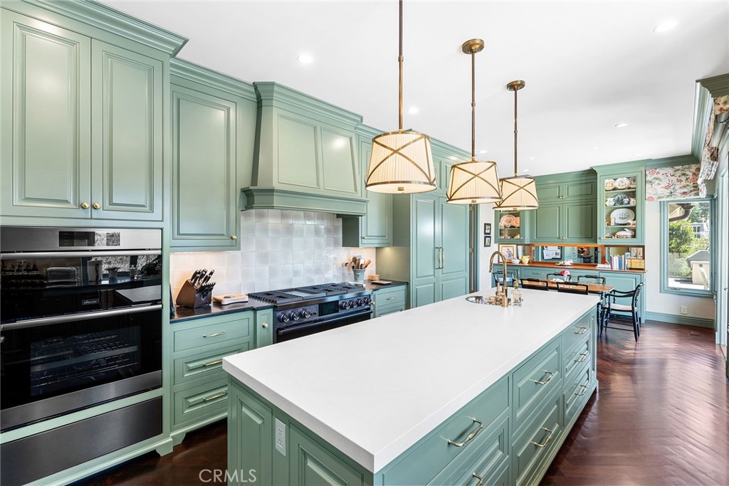 94444343 19aa 4f69 Bbc3 F0e8048b5053