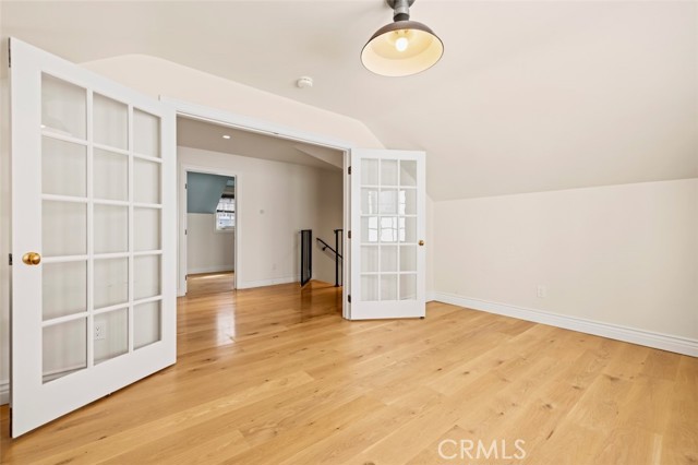 Detail Gallery Image 42 of 59 For 89 Rivo Alto Canal, Long Beach,  CA 90803 - 5 Beds | 3/1 Baths